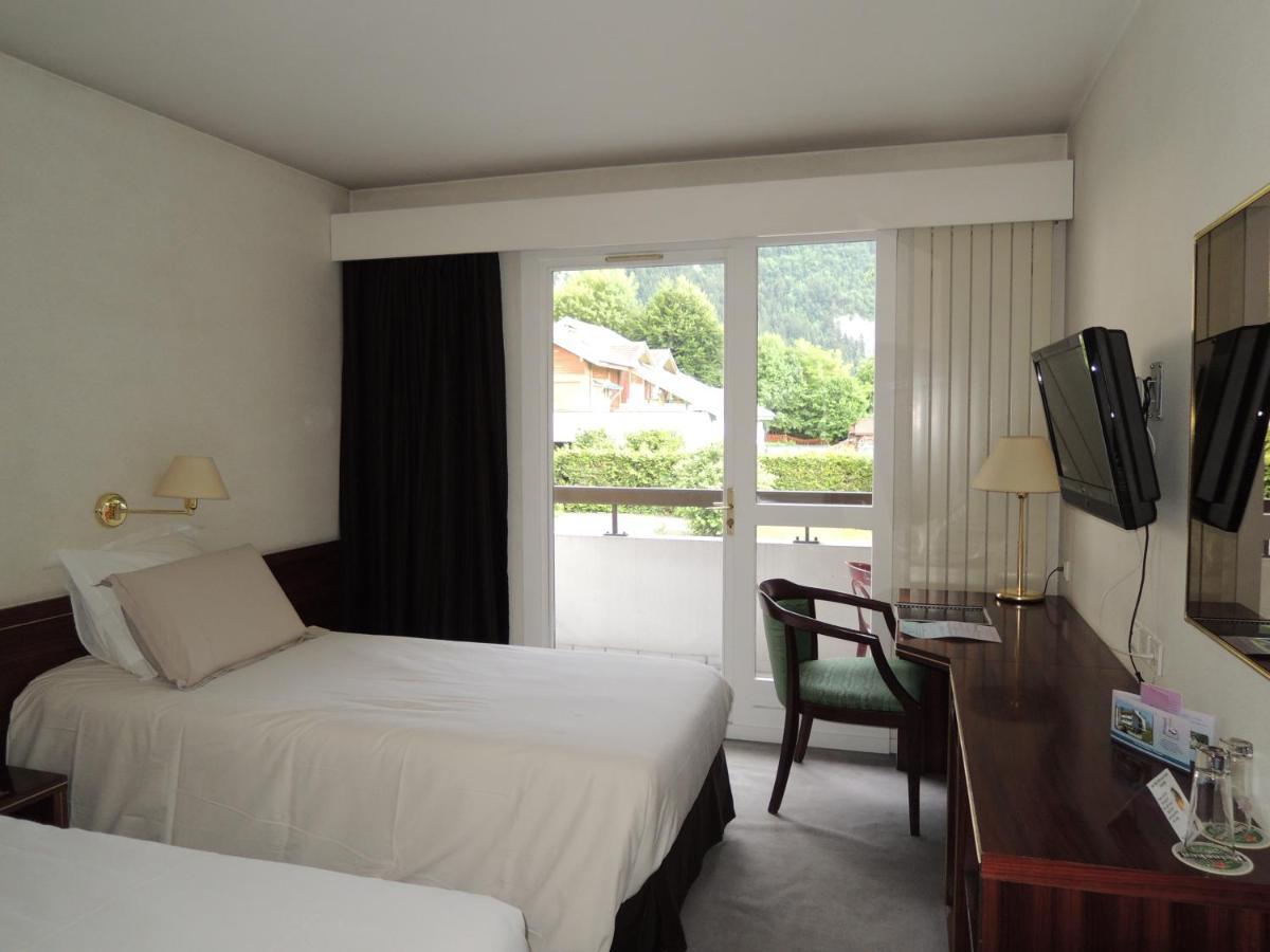 Hotel 4C คลูส ภายนอก รูปภาพ