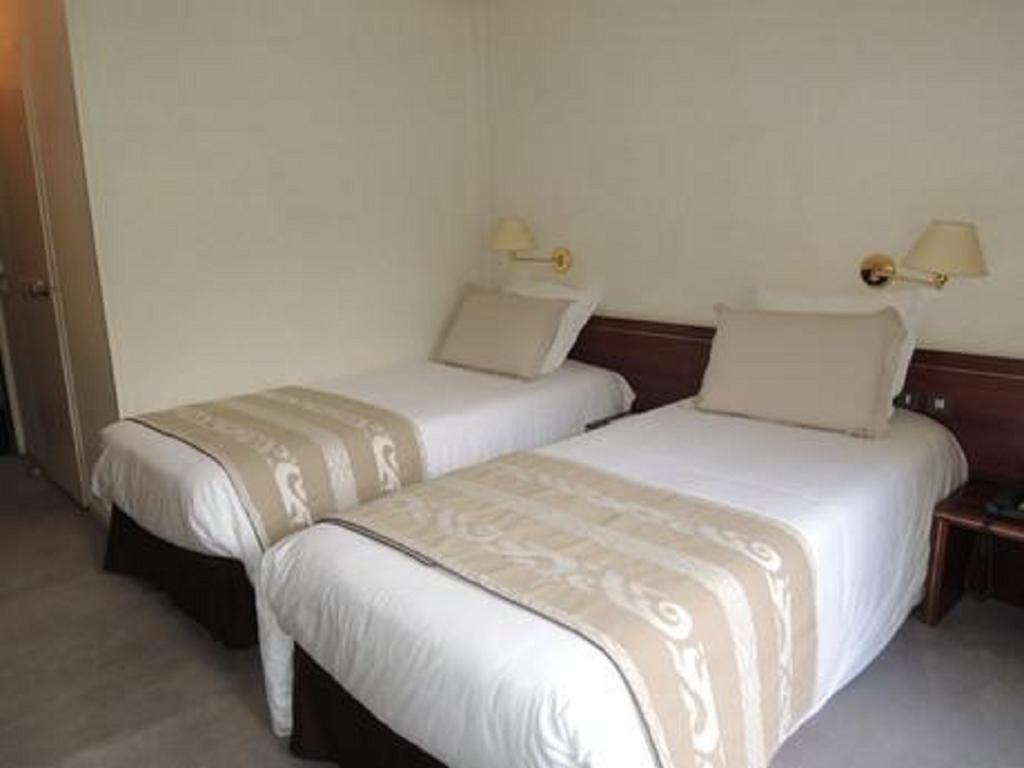 Hotel 4C คลูส ภายนอก รูปภาพ